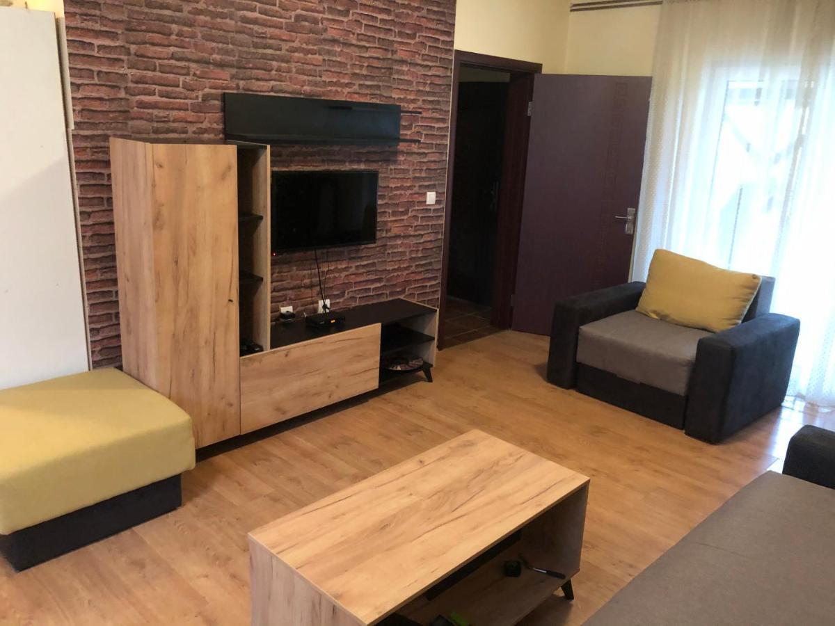 Vikendica Maksimovic - Tara - Primamo Vaucere Villa Kaludjerske Bare Bagian luar foto